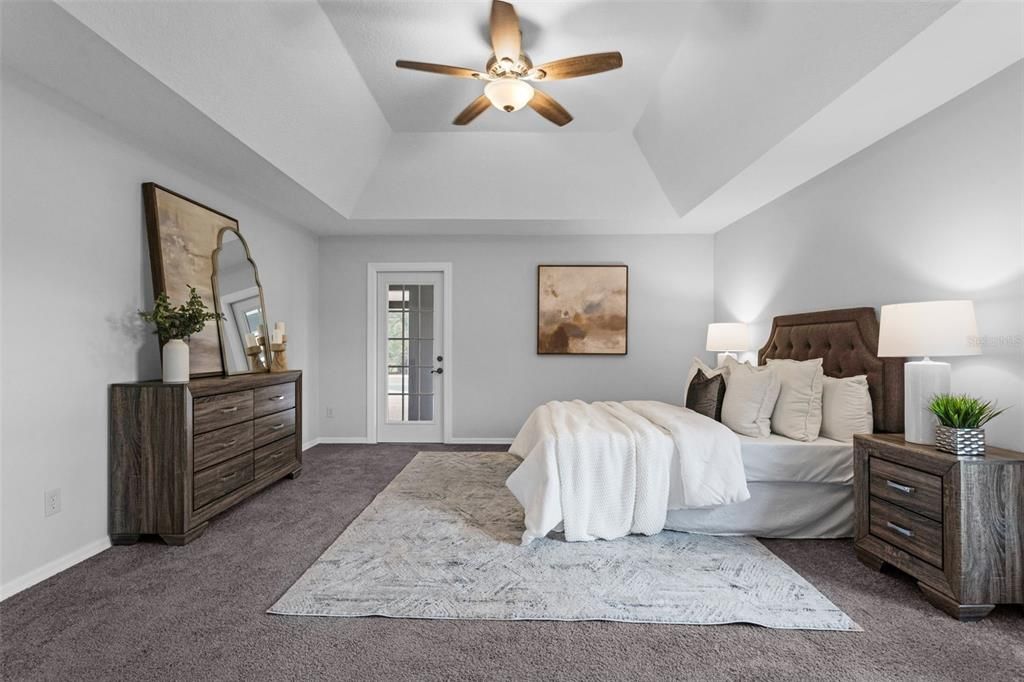 En Venta: $719,000 (4 camas, 3 baños, 2516 Pies cuadrados)