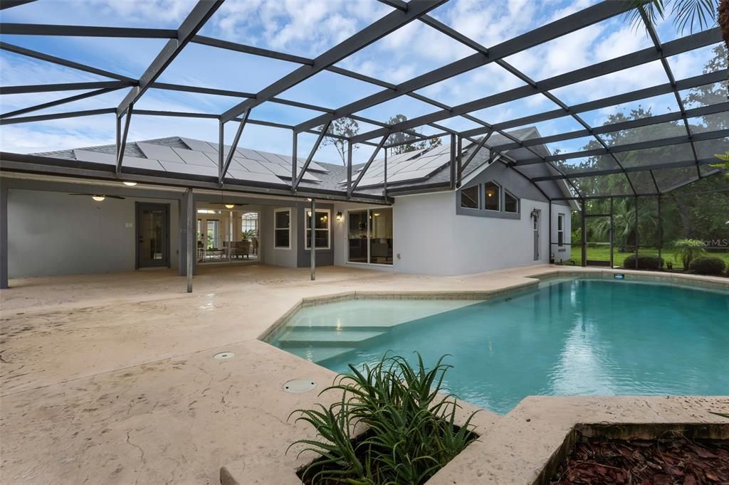 En Venta: $719,000 (4 camas, 3 baños, 2516 Pies cuadrados)