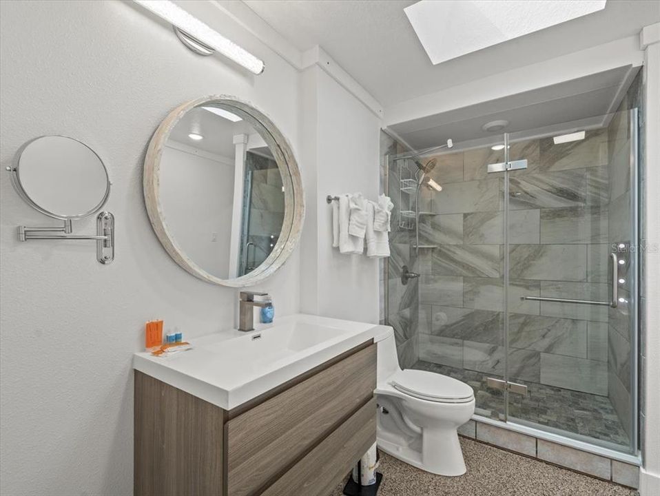 For Sale: $3,450,000 (0 beds, 0 baths, 5620 Square Feet)