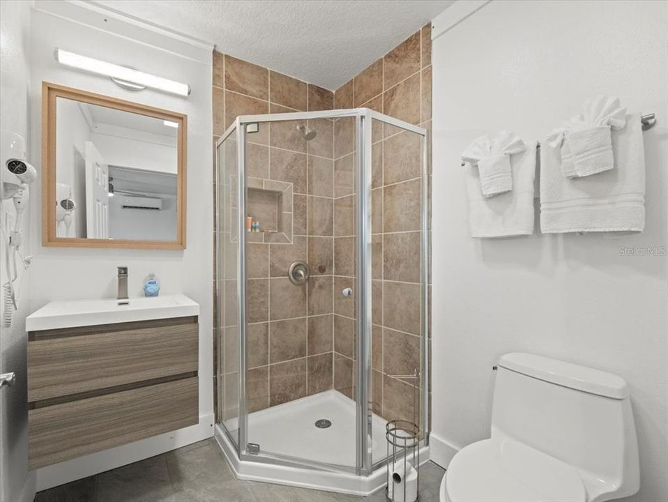 For Sale: $3,450,000 (0 beds, 0 baths, 5620 Square Feet)