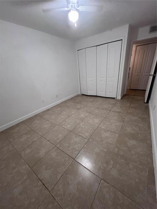 На продажу: $170,000 (3 спален, 2 ванн, 1175 Квадратных фут)