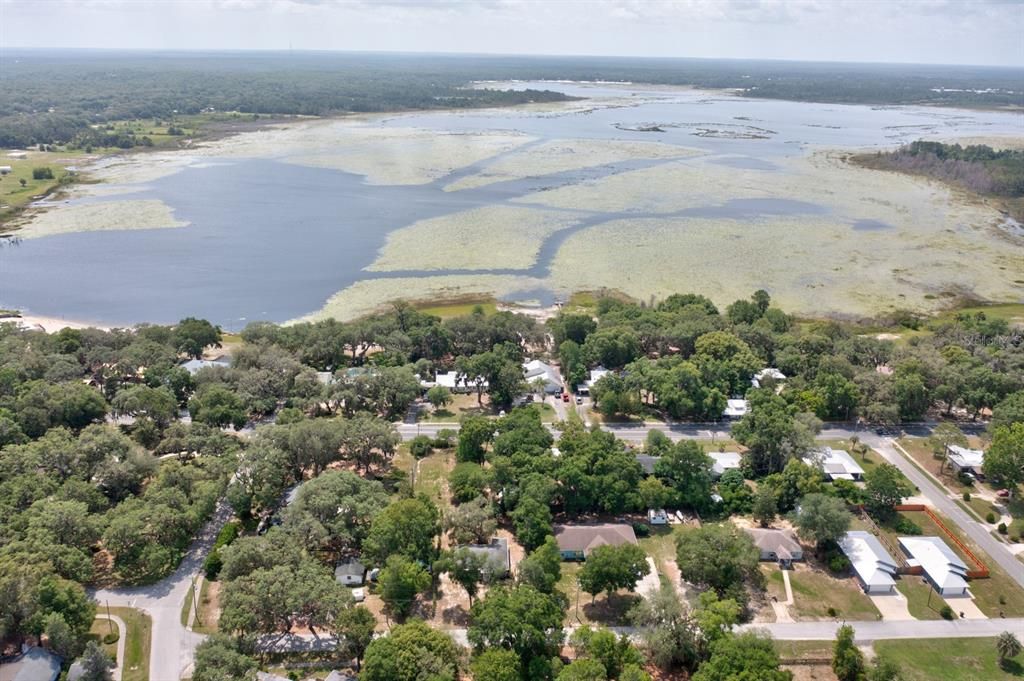 待售: $320,000 (2 贝兹, 2 浴室, 1200 平方英尺)