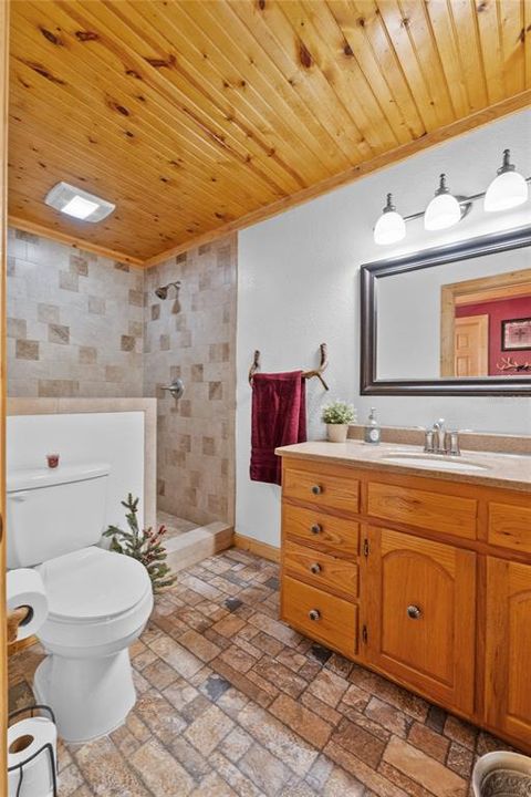 待售: $699,999 (3 贝兹, 2 浴室, 2010 平方英尺)