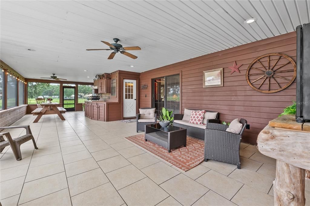 待售: $699,999 (3 贝兹, 2 浴室, 2010 平方英尺)