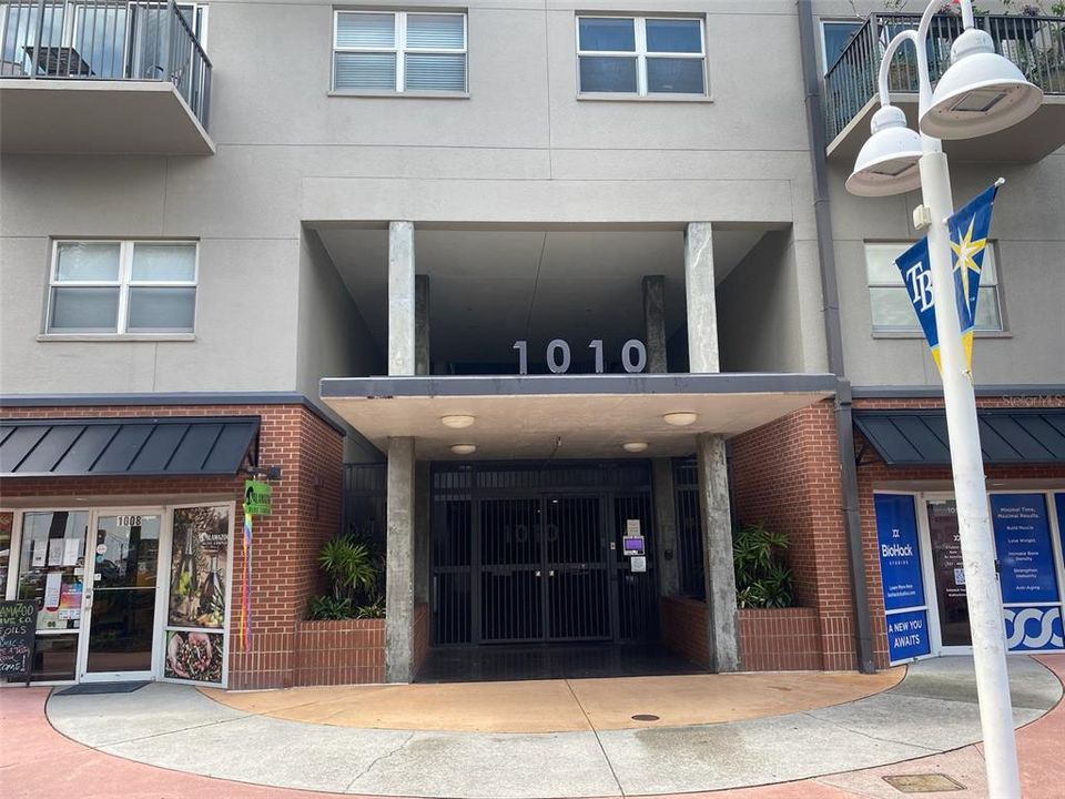 For Sale: $70,800 (0 beds, 0 baths, 1965 Square Feet)