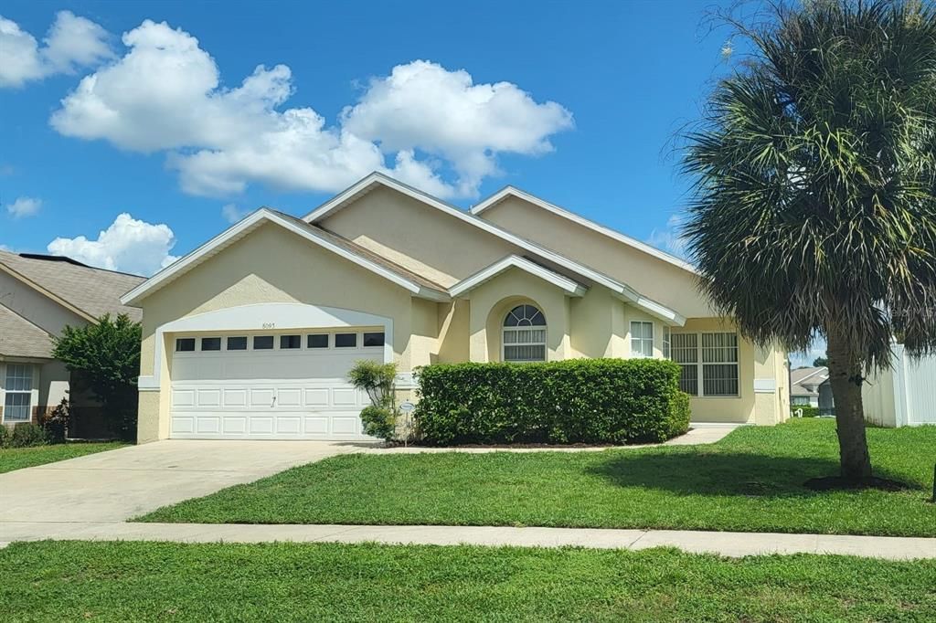 Recently Sold: $420,000 (4 beds, 3 baths, 1791 Square Feet)