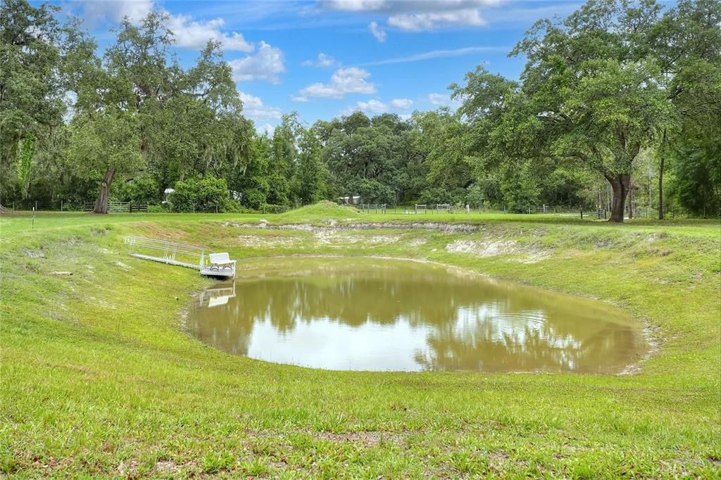 待售: $399,900 (13.41 acres)