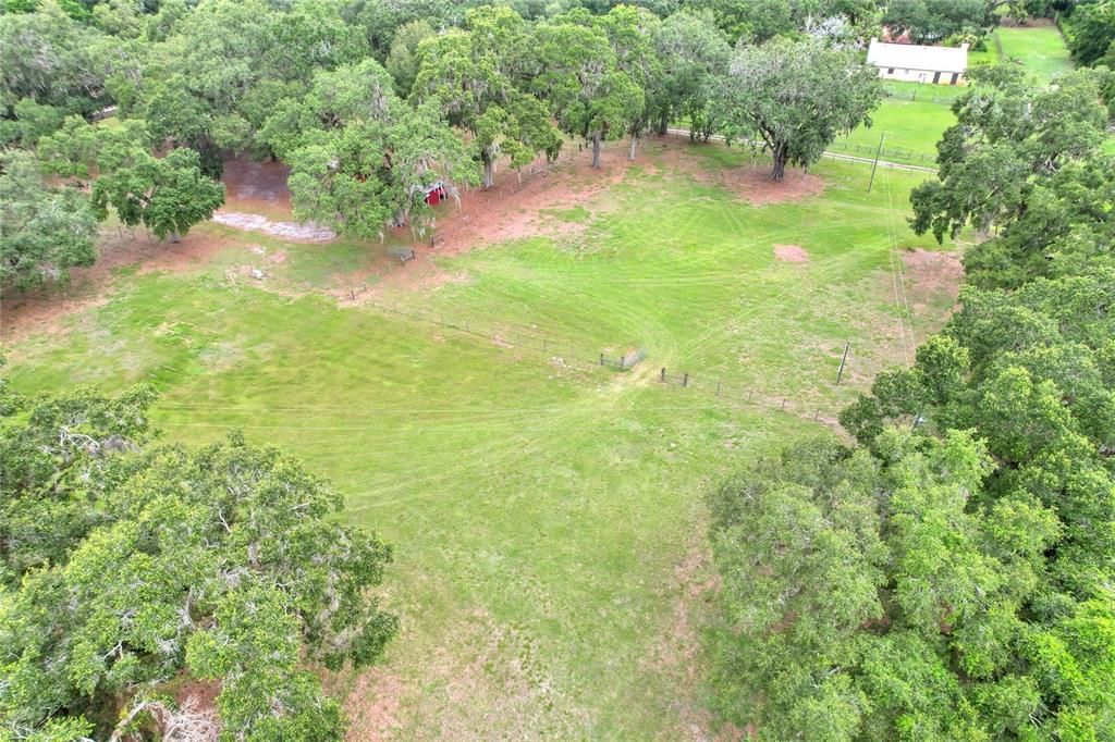 待售: $399,900 (13.41 acres)