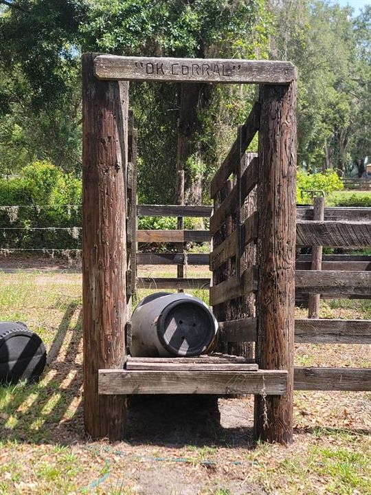 待售: $399,900 (13.41 acres)