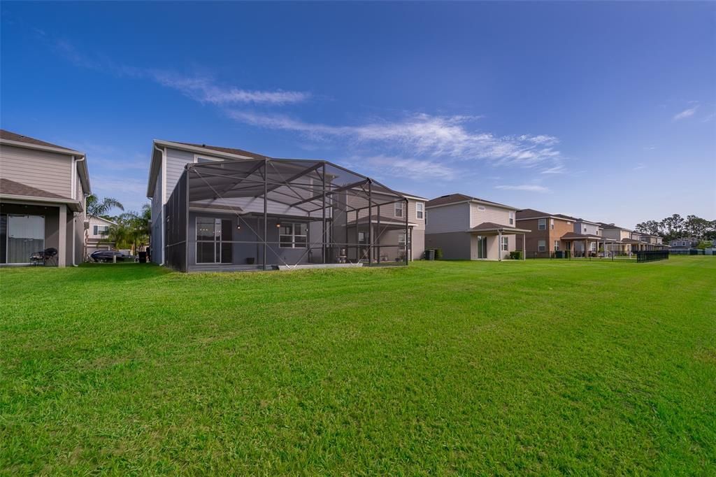 待售: $575,000 (5 贝兹, 2 浴室, 2424 平方英尺)