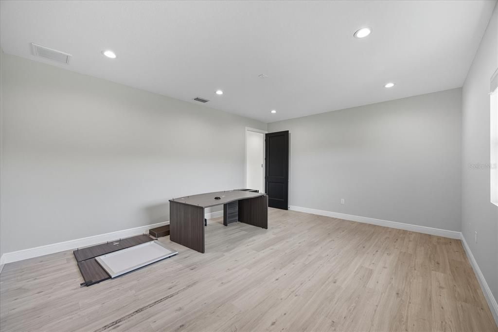 For Sale: $48,000 (0 beds, 0 baths, 1206 Square Feet)