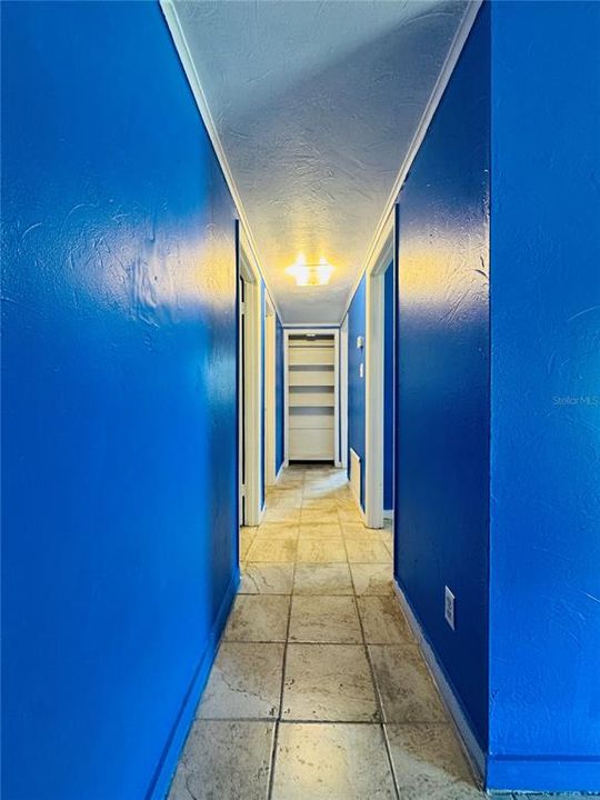 Activo con contrato: $180,000 (3 camas, 2 baños, 936 Pies cuadrados)