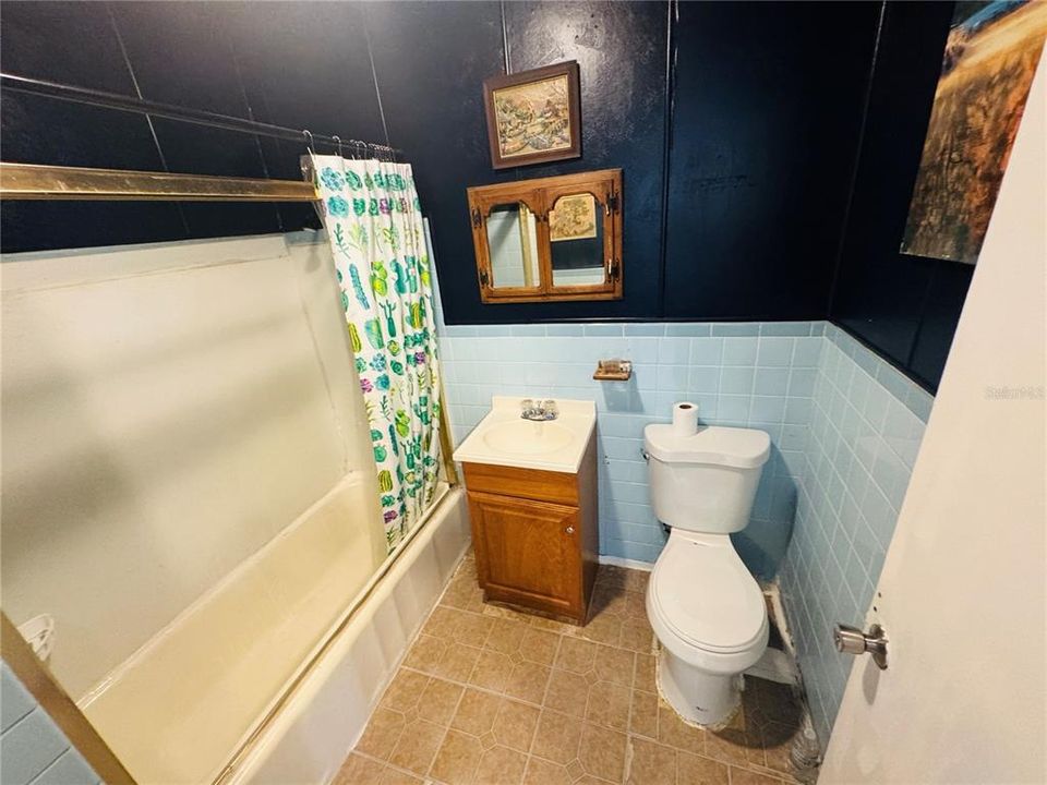 Activo con contrato: $180,000 (3 camas, 2 baños, 936 Pies cuadrados)