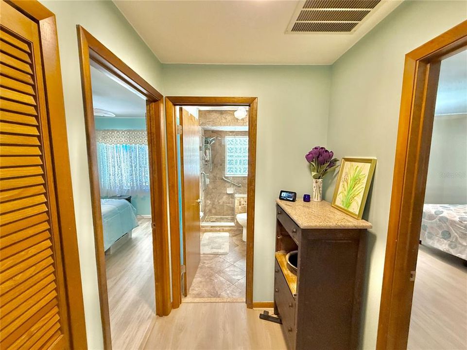 Activo con contrato: $674,000 (2 camas, 2 baños, 1572 Pies cuadrados)