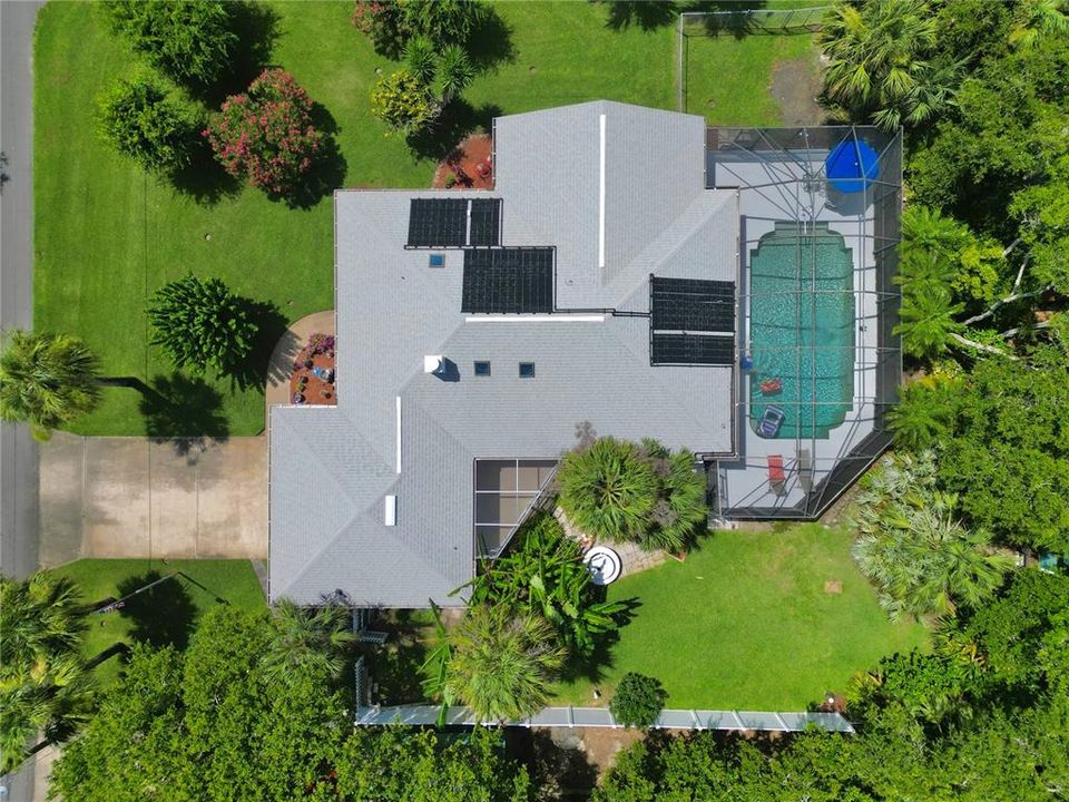 Activo con contrato: $674,000 (2 camas, 2 baños, 1572 Pies cuadrados)