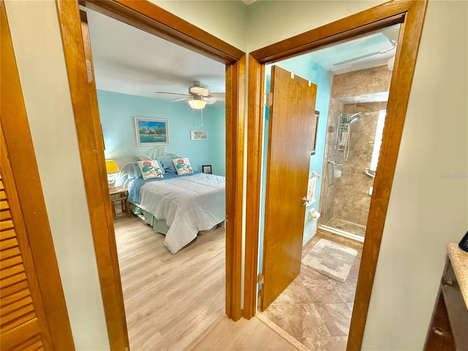 Activo con contrato: $674,000 (2 camas, 2 baños, 1572 Pies cuadrados)