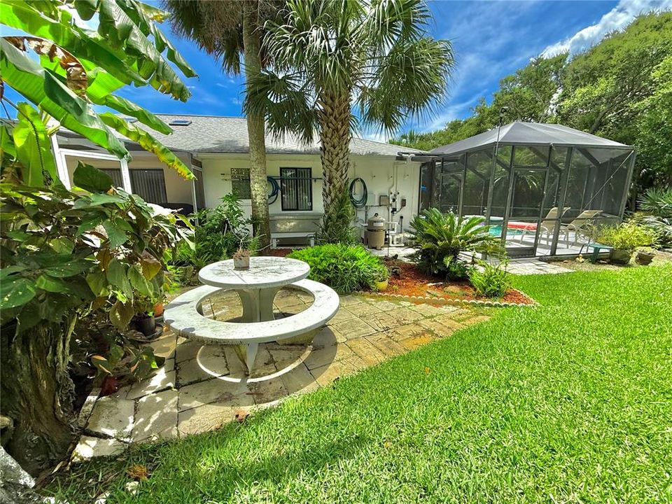 Activo con contrato: $674,000 (2 camas, 2 baños, 1572 Pies cuadrados)