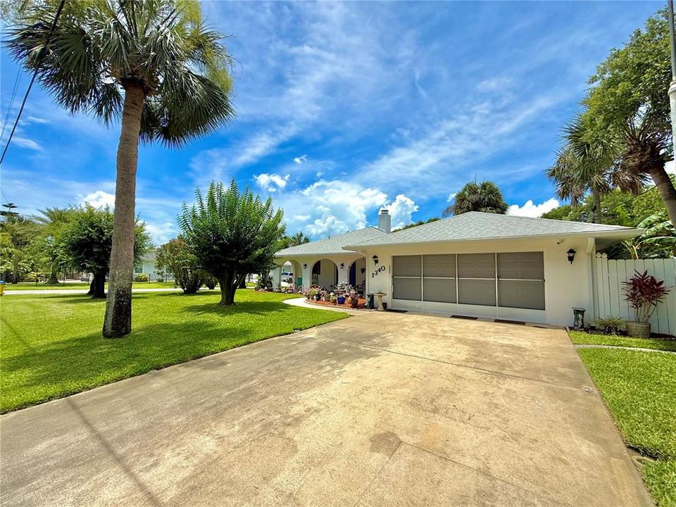 Activo con contrato: $674,000 (2 camas, 2 baños, 1572 Pies cuadrados)