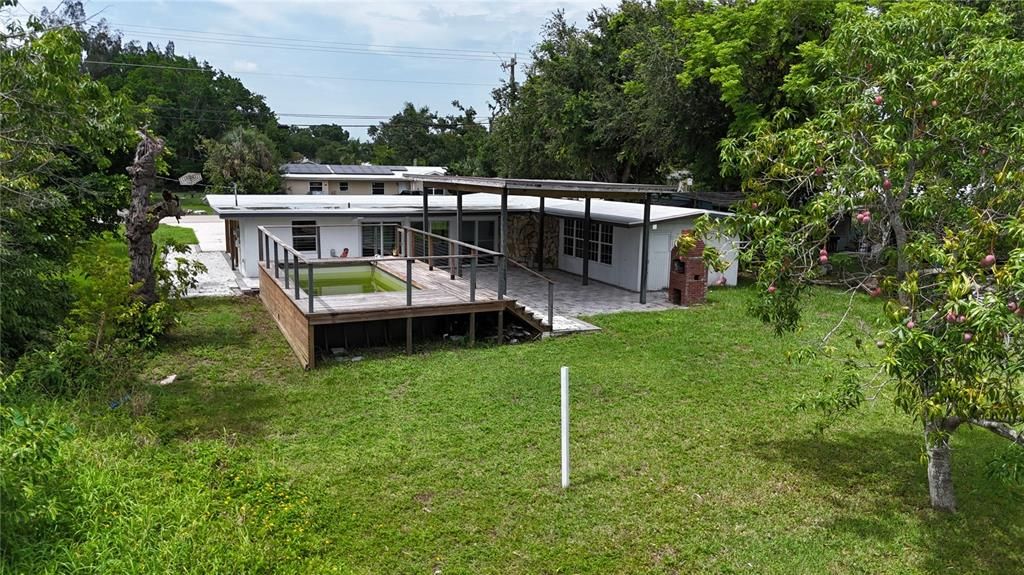 For Sale: $310,000 (3 beds, 2 baths, 1701 Square Feet)