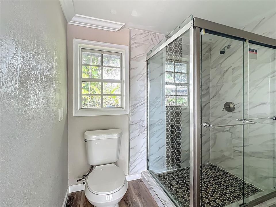 For Sale: $310,000 (3 beds, 2 baths, 1701 Square Feet)