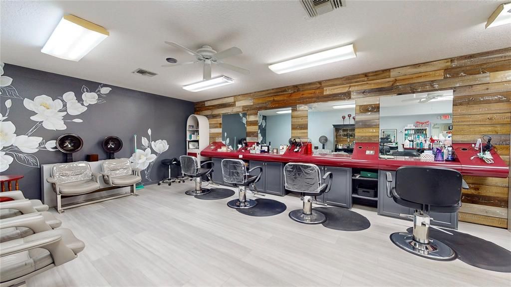 For Sale: $249,999 (0 beds, 0 baths, 1717 Square Feet)