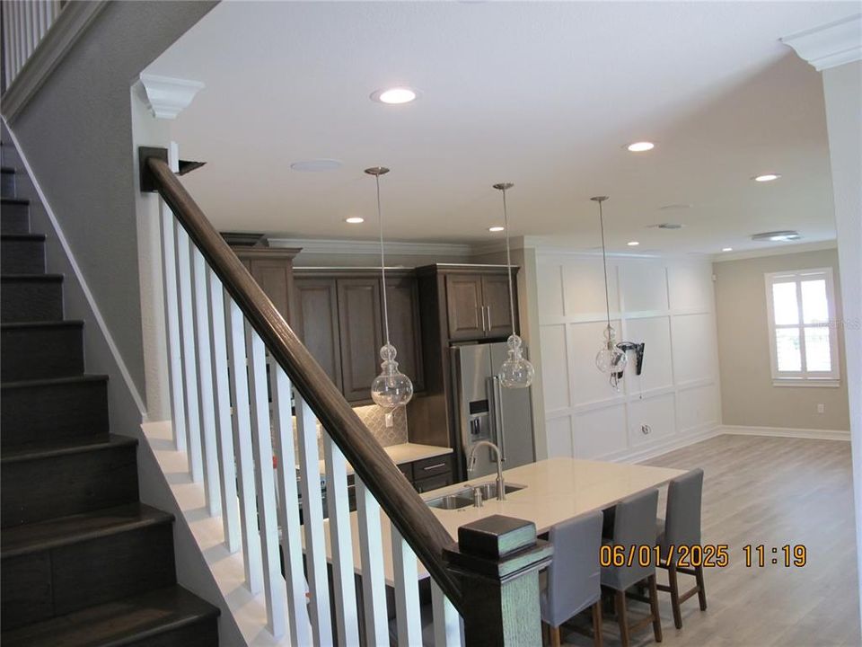 Active With Contract: $3,000 (3 beds, 2 baths, 1872 Square Feet)