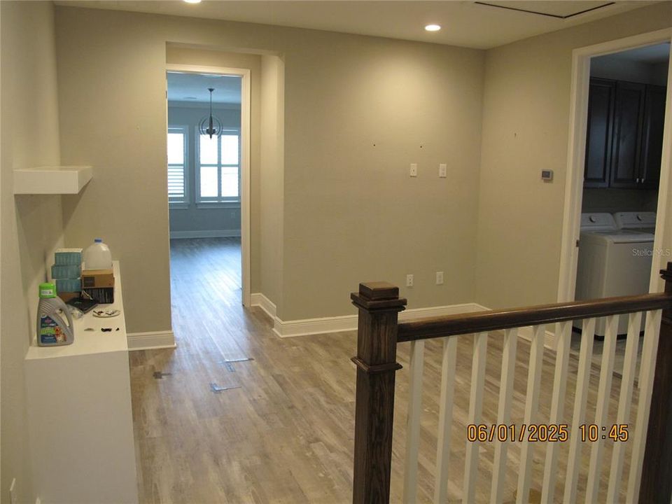 Active With Contract: $3,000 (3 beds, 2 baths, 1872 Square Feet)