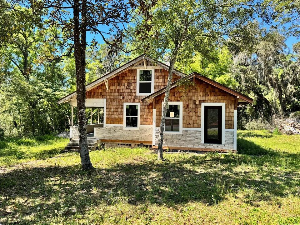 Recently Sold: $175,000 (3 beds, 1 baths, 1008 Square Feet)