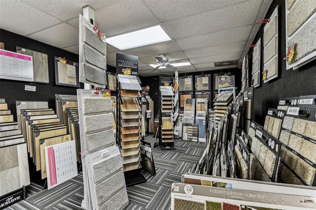 На продажу: $975,000 (0 спален, 0 ванн, 0 Квадратных фут)