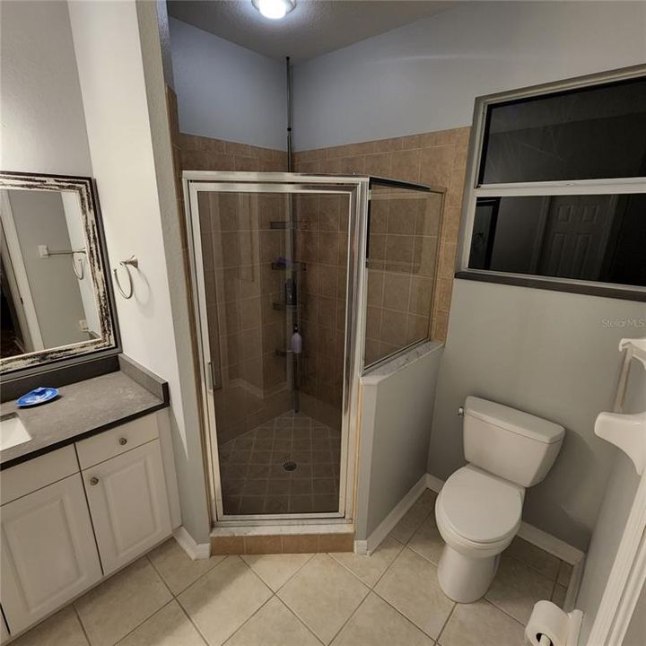 出租: $3,800 (3 贝兹, 2 浴室, 1596 平方英尺)