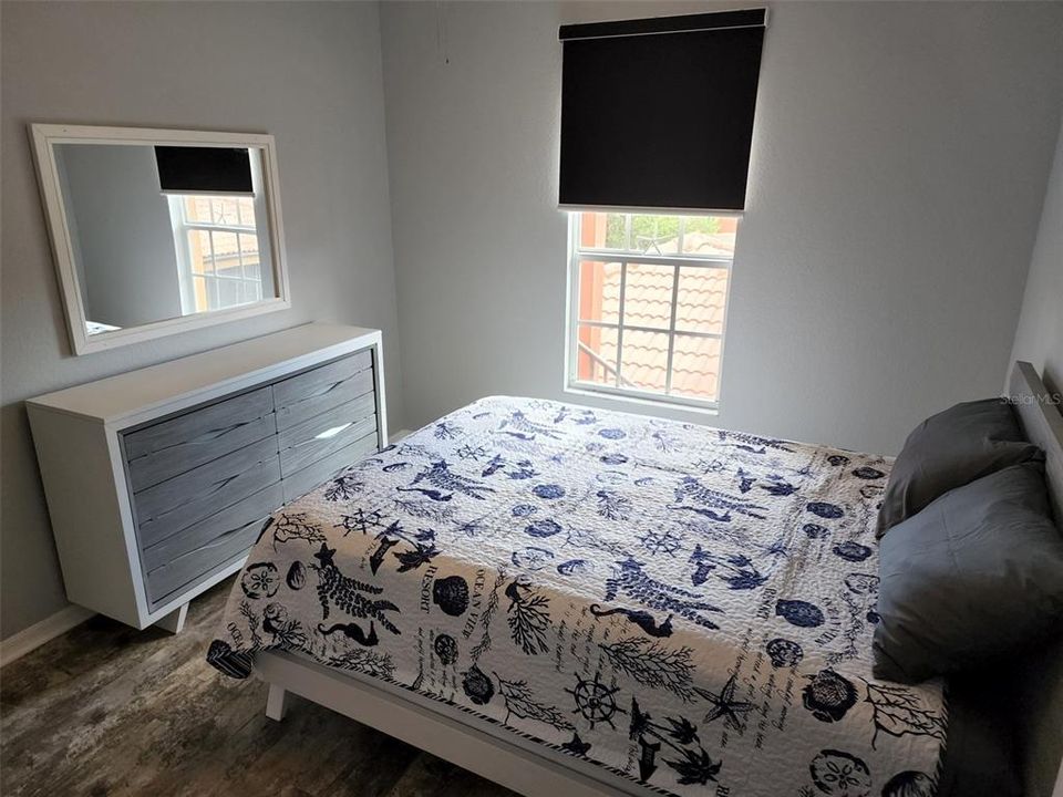 出租: $3,800 (3 贝兹, 2 浴室, 1596 平方英尺)