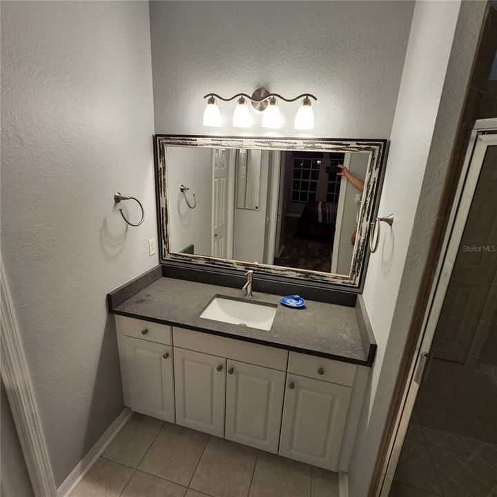 出租: $3,800 (3 贝兹, 2 浴室, 1596 平方英尺)