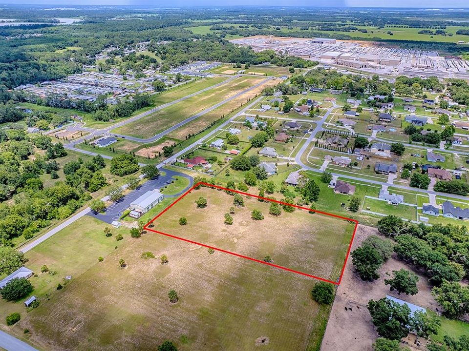 На продажу: $299,900 (3.00 acres)