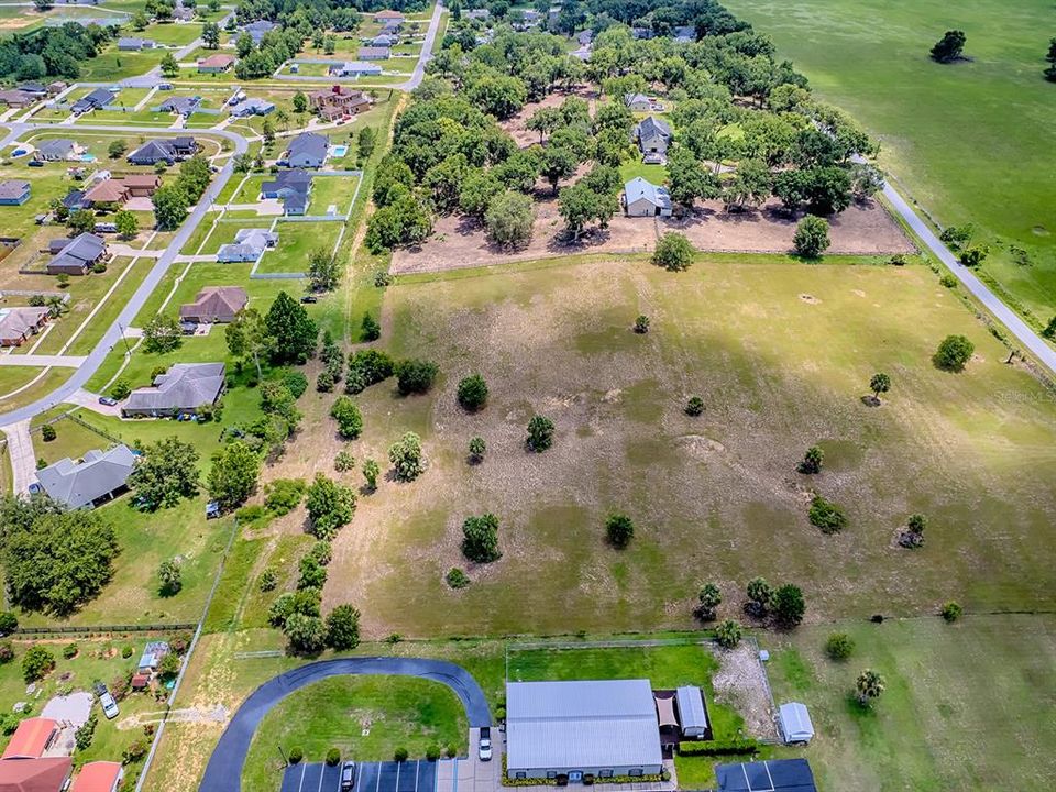 На продажу: $299,900 (3.00 acres)