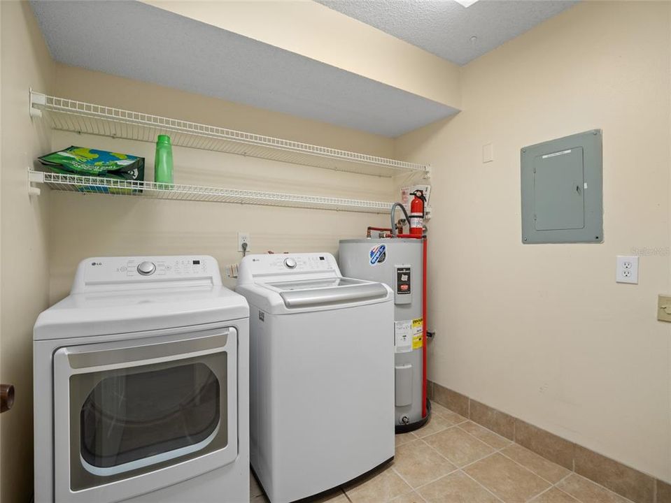 En Venta: $400,000 (3 camas, 2 baños, 1506 Pies cuadrados)