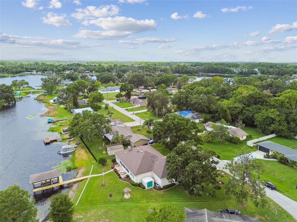 На продажу: $750,000 (4 спален, 2 ванн, 2472 Квадратных фут)