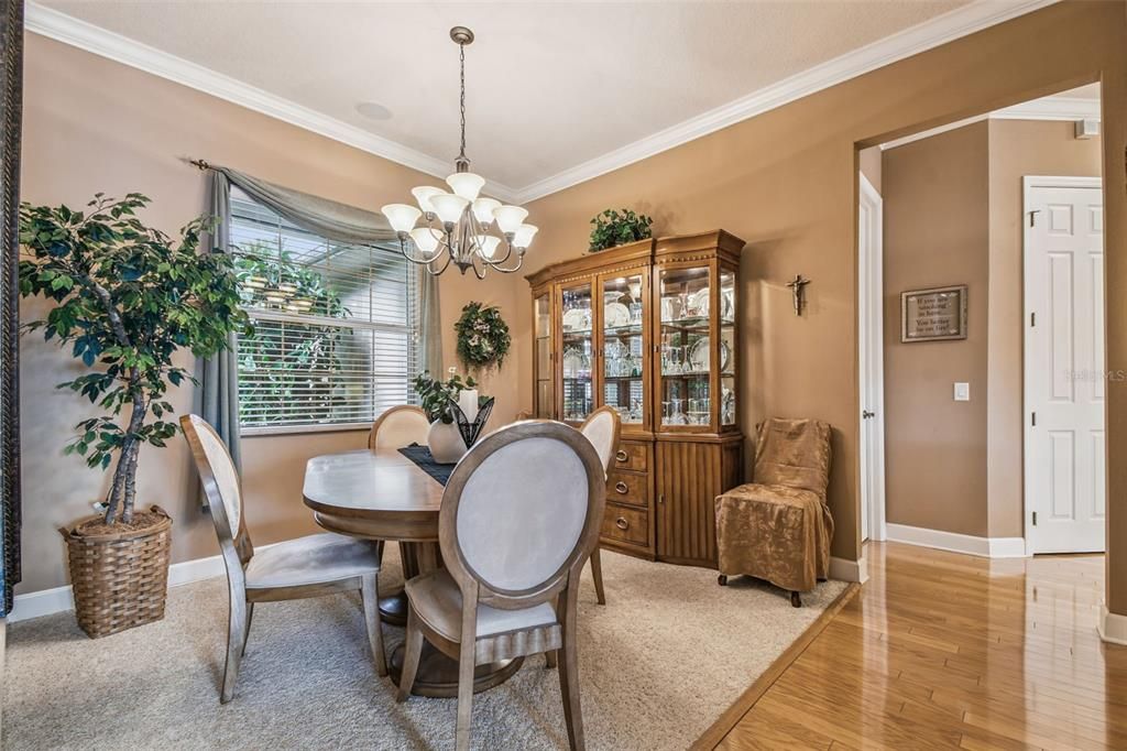 На продажу: $750,000 (4 спален, 2 ванн, 2472 Квадратных фут)