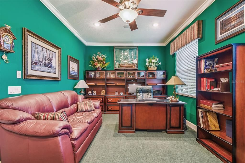 На продажу: $750,000 (4 спален, 2 ванн, 2472 Квадратных фут)