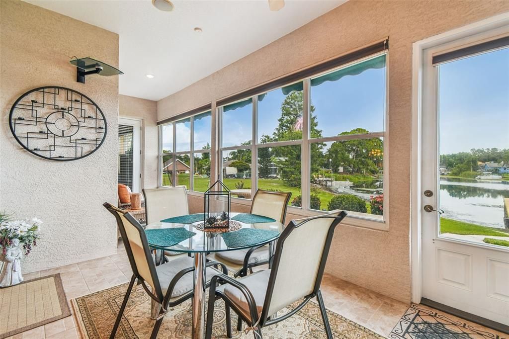 На продажу: $750,000 (4 спален, 2 ванн, 2472 Квадратных фут)