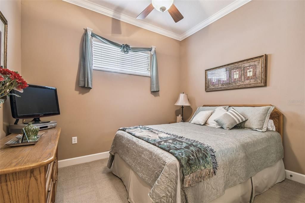 На продажу: $750,000 (4 спален, 2 ванн, 2472 Квадратных фут)