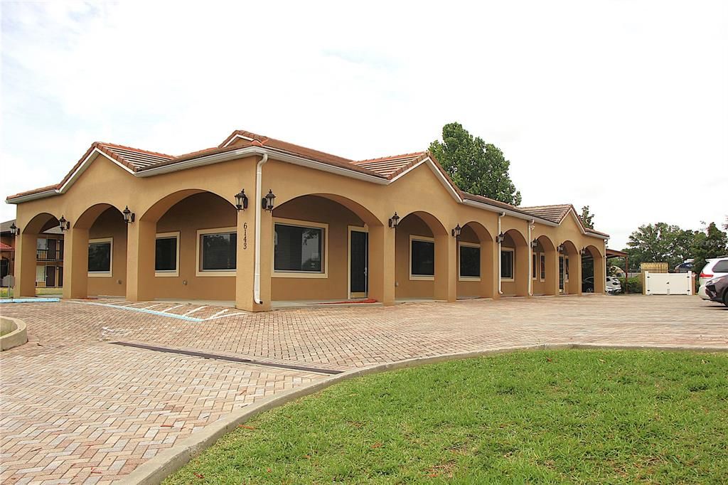 For Sale: $2,195,000 (0 beds, 0 baths, 4000 Square Feet)