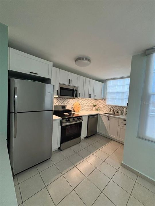 For Sale: $190,000 (3 beds, 2 baths, 1186 Square Feet)