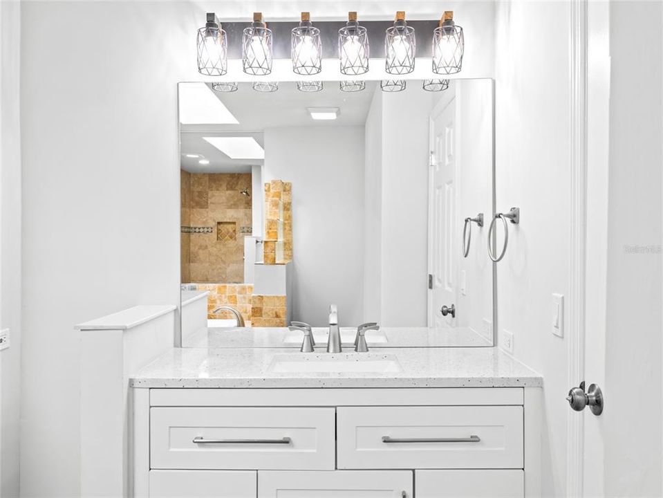 Active With Contract: $405,000 (3 beds, 2 baths, 2104 Square Feet)