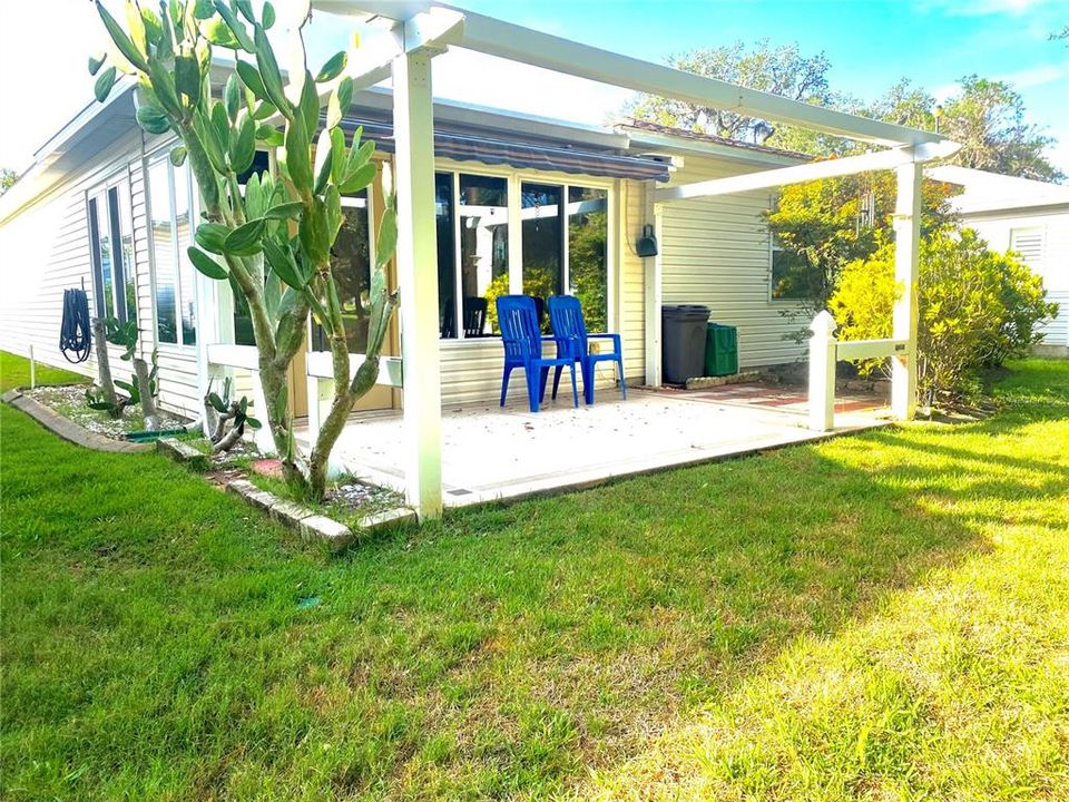 Active With Contract: $214,247 (2 beds, 2 baths, 1232 Square Feet)