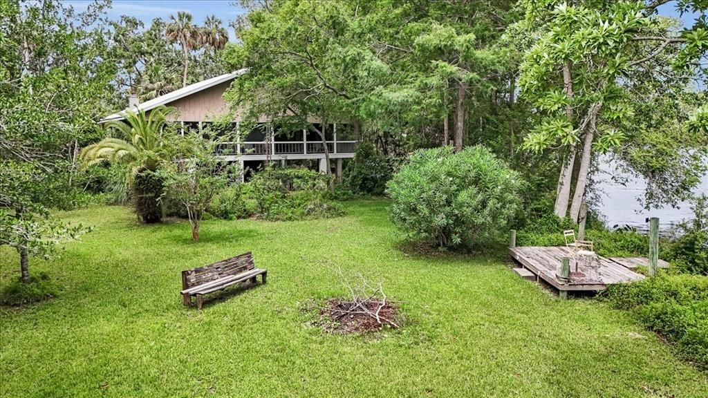 En Venta: $947,500 (3 camas, 3 baños, 2423 Pies cuadrados)