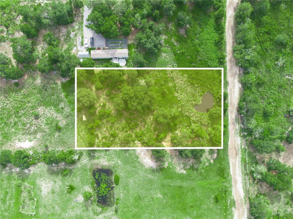 待售: $32,000 (1.15 acres)