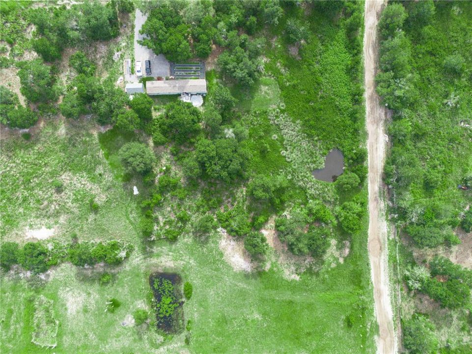 待售: $32,000 (1.15 acres)