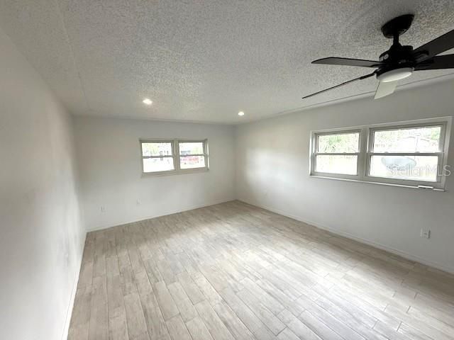 Active With Contract: $199,900 (3 beds, 2 baths, 1732 Square Feet)