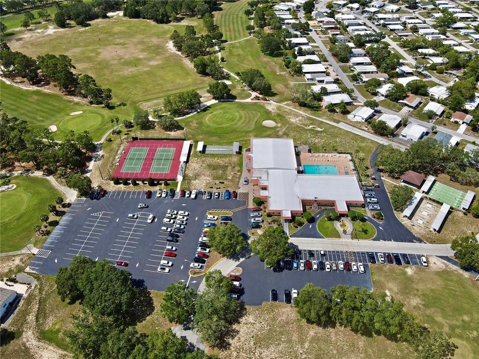 Activo con contrato: $214,900 (2 camas, 2 baños, 1562 Pies cuadrados)