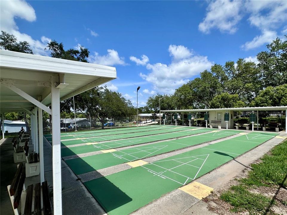 Activo con contrato: $214,900 (2 camas, 2 baños, 1562 Pies cuadrados)